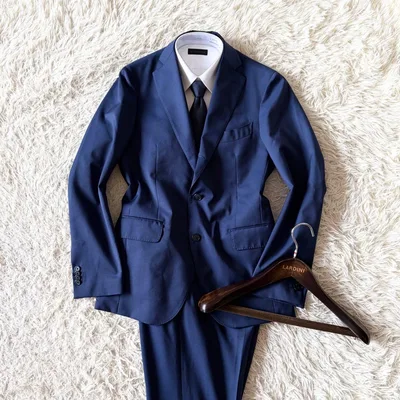 <美品>LARDINI ネイビー ウール スーツ サイズ44