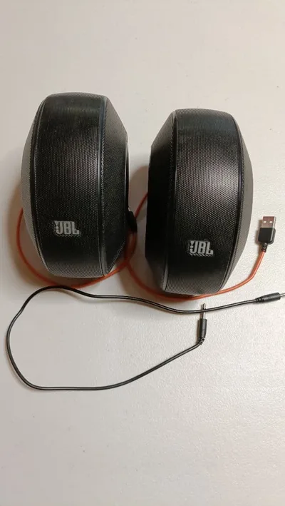 JBL HARMAN Pebbles PCスピーカー