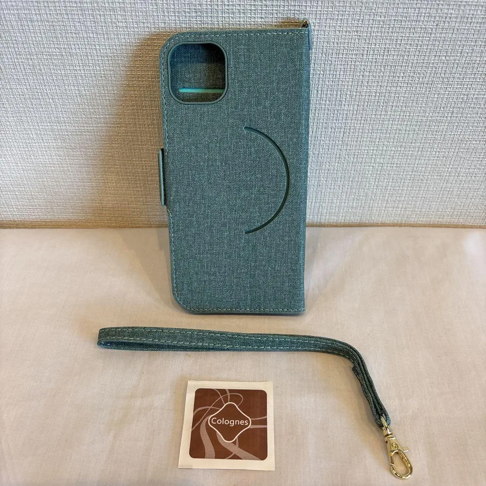 iPhone14 Plus / Pro Max 手帳型ケース ストラップ付 緑