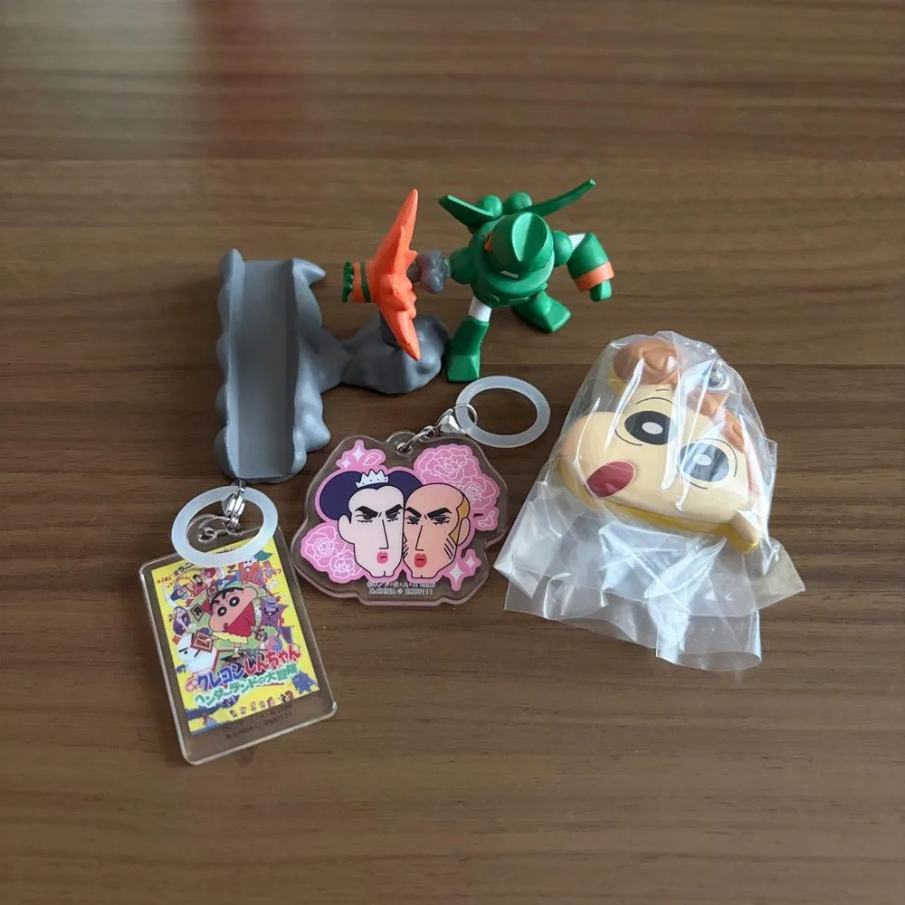 クレヨンしんちゃん マスコット 4点セット めじるしチャーム