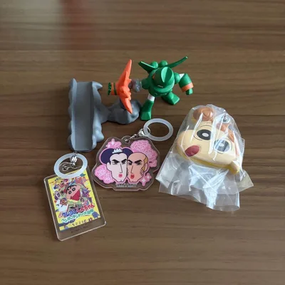 クレヨンしんちゃん マスコット 4点セット めじるしチャーム
