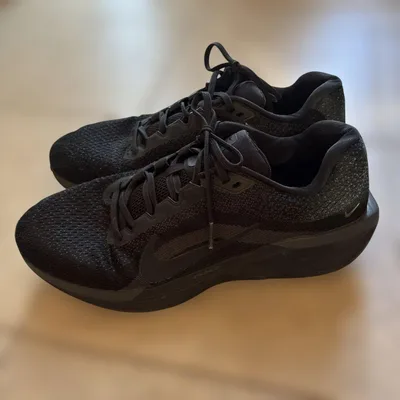 NIKE AIR WINFLO 11スニーカー ブラック 28.5cm ナイキ