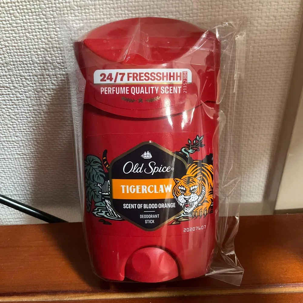 Old Spice TIGERCLAW デオドラントスティック