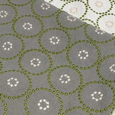 刺繍生地 コットンリネン 綿麻 幅約140cm 1mカット 小花サークル柄