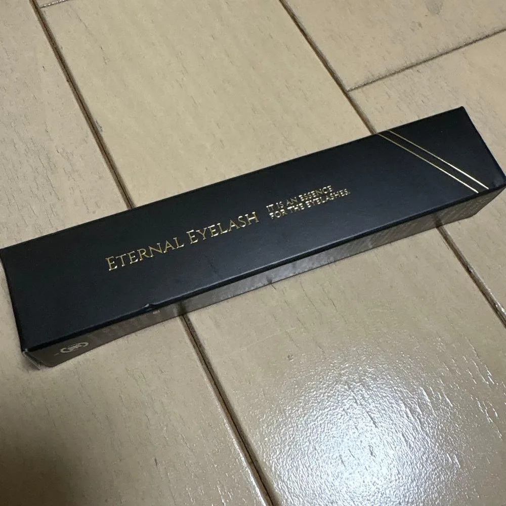 【新品未使用】エターナルアイラッシュまつ毛美容液
