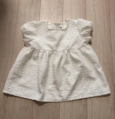 女の子 トップス チュニック 130cm 白 ふんわり Tシャツ キッズ