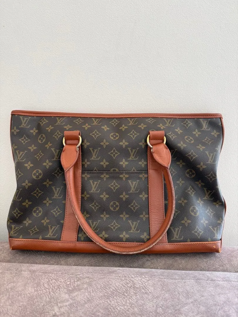 LOUIS VUITTON モノグラム