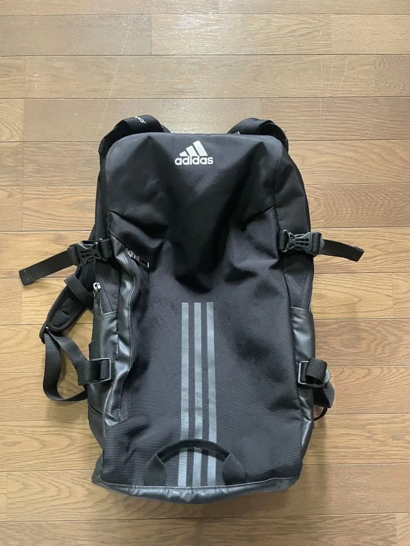 adidas バックパック ブラック リュック