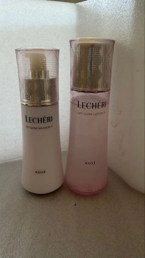 ルシェリ リフトグロウ ローション エマルジョン とてもしっとり