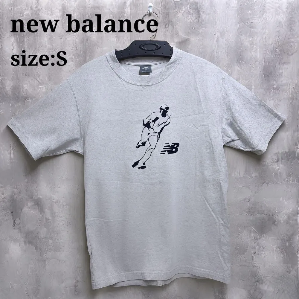 ★良品 new balance グラフィックTシャツ Sサイズ