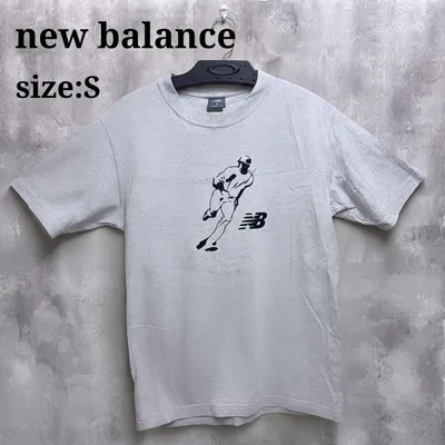 ★良品 new balance グラフィックTシャツ Sサイズ