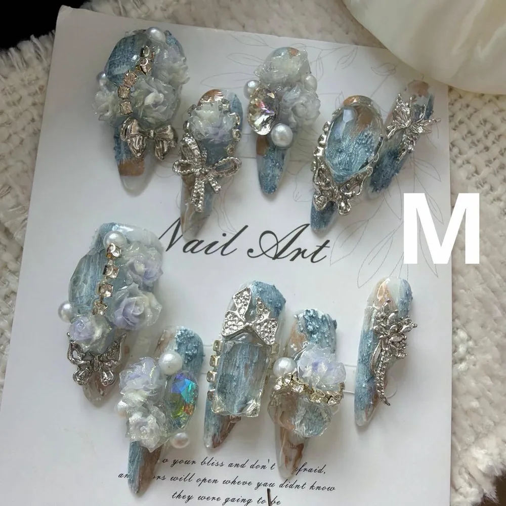 【現品】3Dブルーニュアンスネイルチップ★4点まとめ買いで10%OFF!