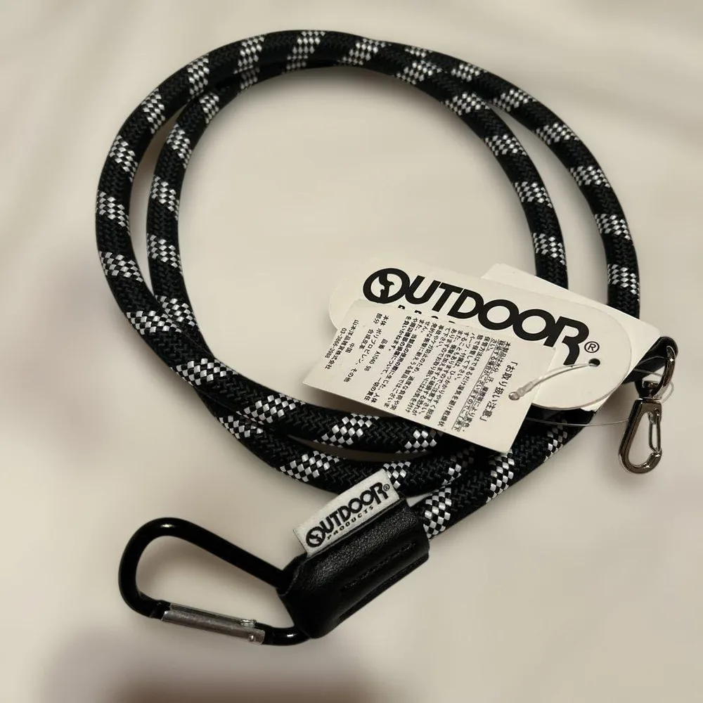 OUTDOOR マルチ ストラップ スマホショルダー 手ぶら