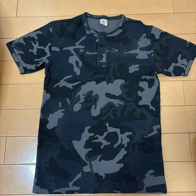 AVIREX 迷彩 サーマル ヘンリーネック Tシャツ