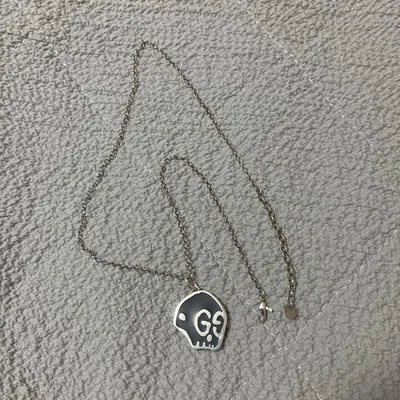GUCCI ゴースト ネックレス