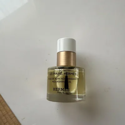 HERMES LES MAINS HERMES ネイルオイル