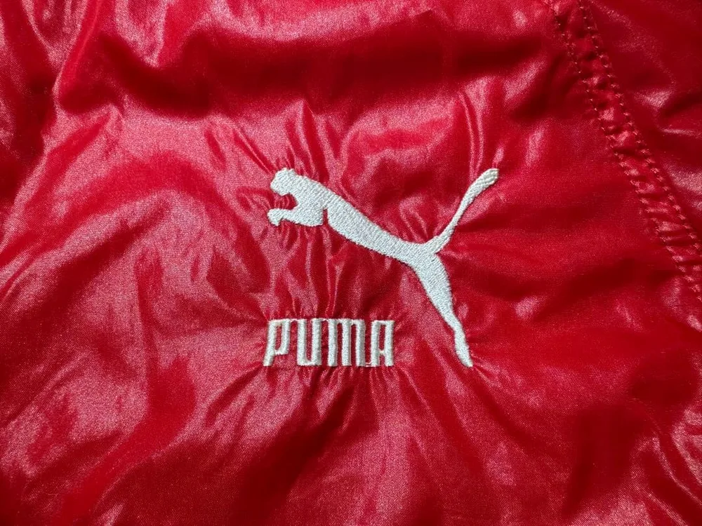 PUMA ナイロンジャケット レッド トラックジャケット
