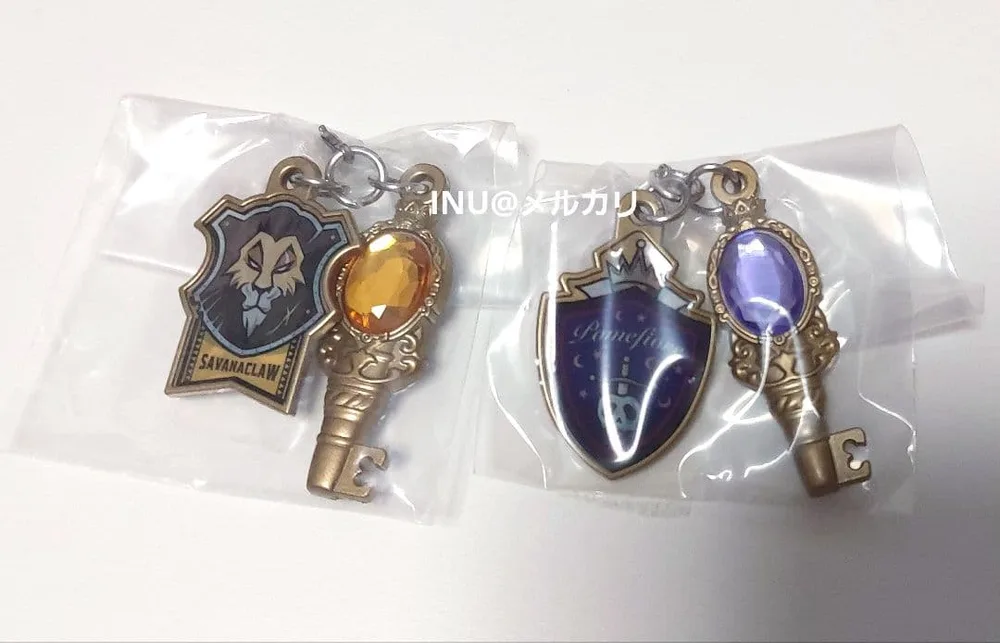 ディズニー ツイステ めじるし アクセサリー サバナクロー ポムフィオーレ