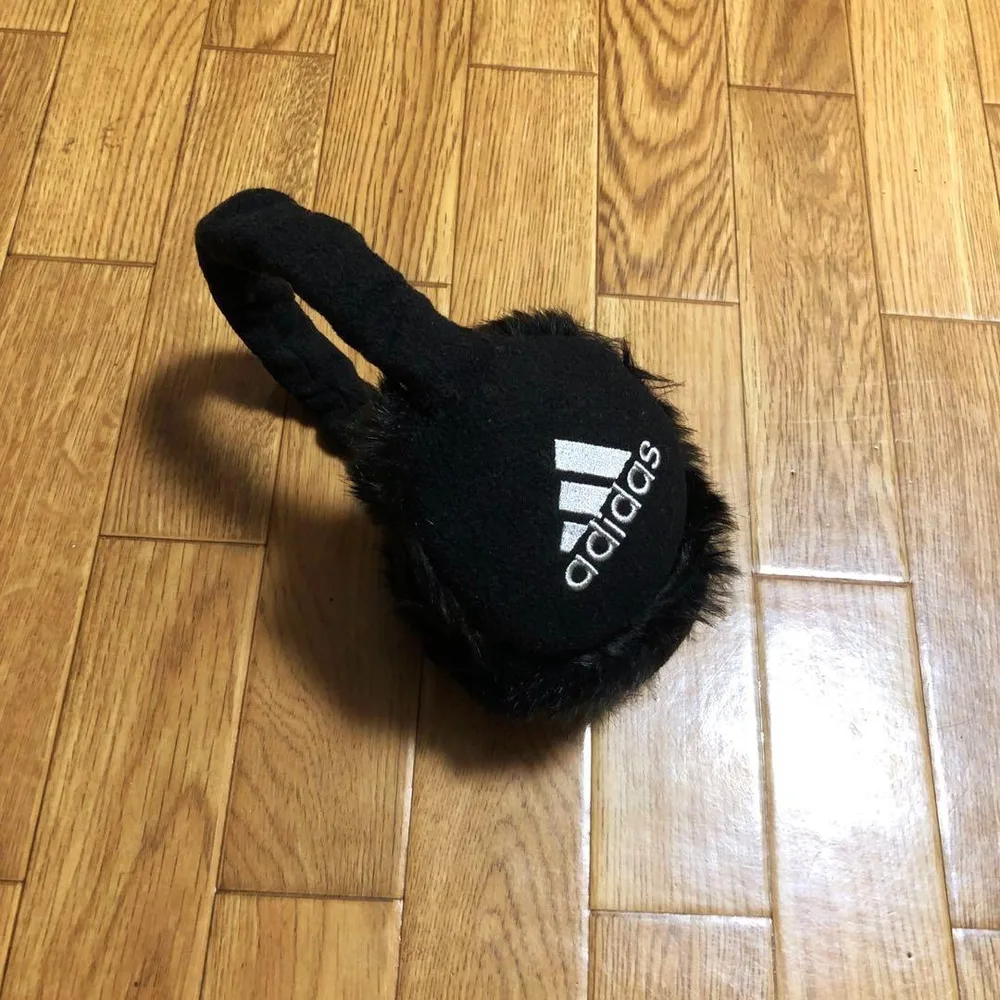 90〜00s adidas 耳当て パフォーマンスロゴ 刺繍 黒 アディダス