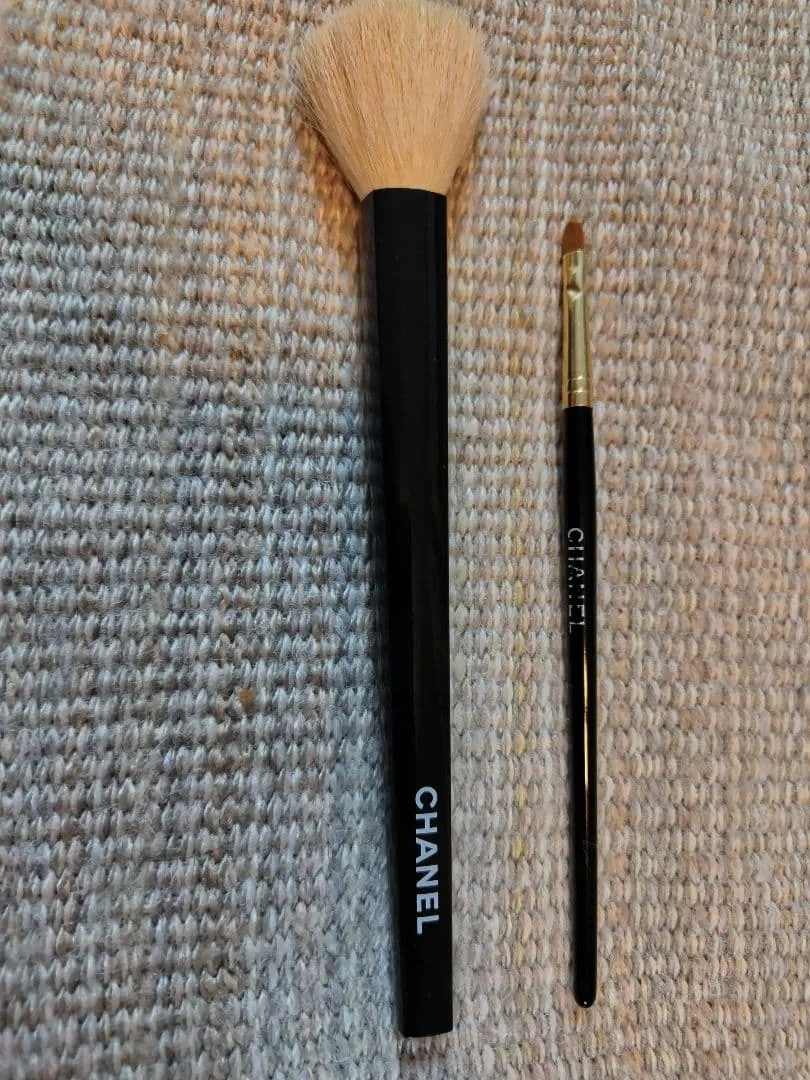 CHANEL フェイスブラシ 2本セット