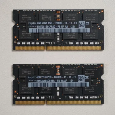 hynix 8GB (4GBx2枚) DDR3 メモリ