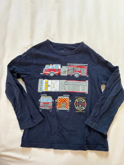 baby GAP 消防車 長袖Tシャツ ネイビー 105cm 110cm