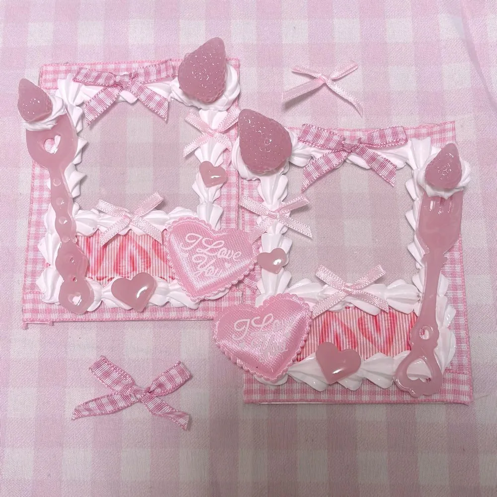 【20】♡ トレカケース ホイップデコ 量産型 ピンク いちご ペア B8 ♡