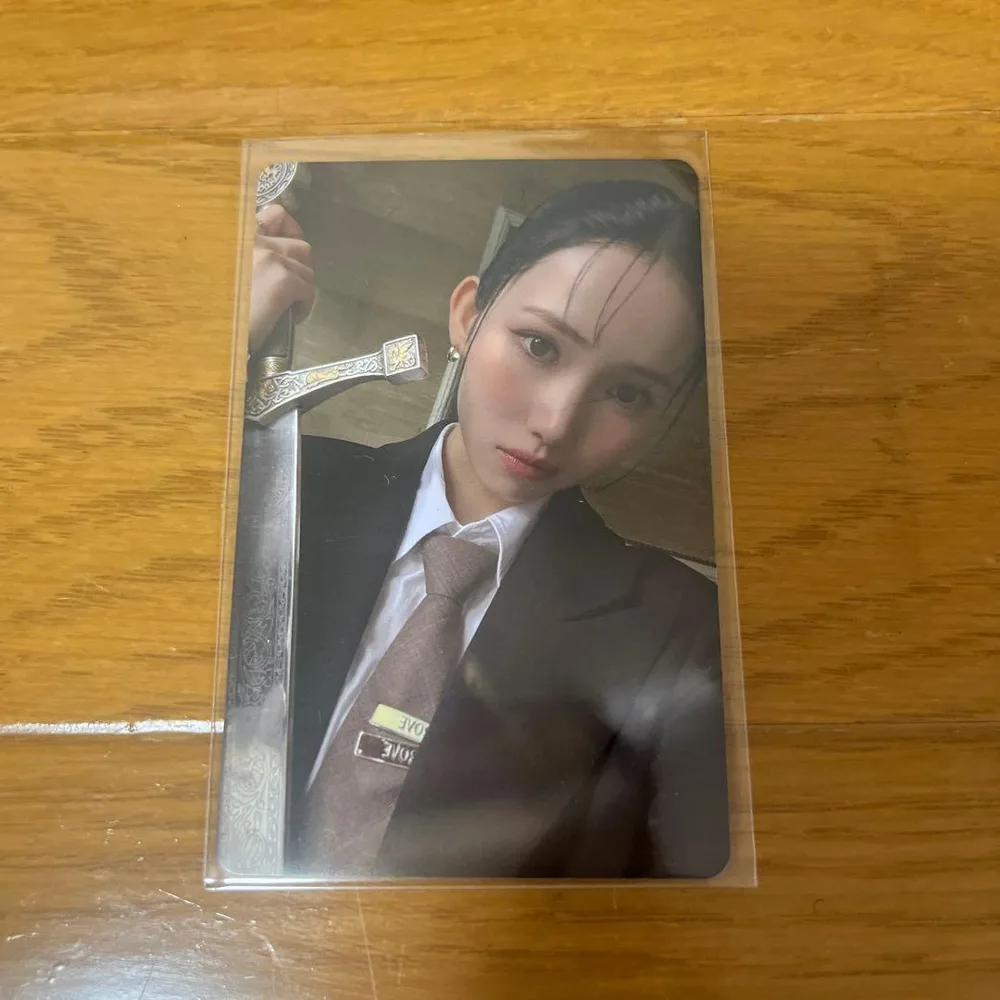 IS:SUE 釼持 菜乃 NANO タワレコ ラキドロ トレカ