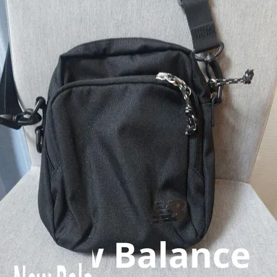 New Balance ショルダーバッグ