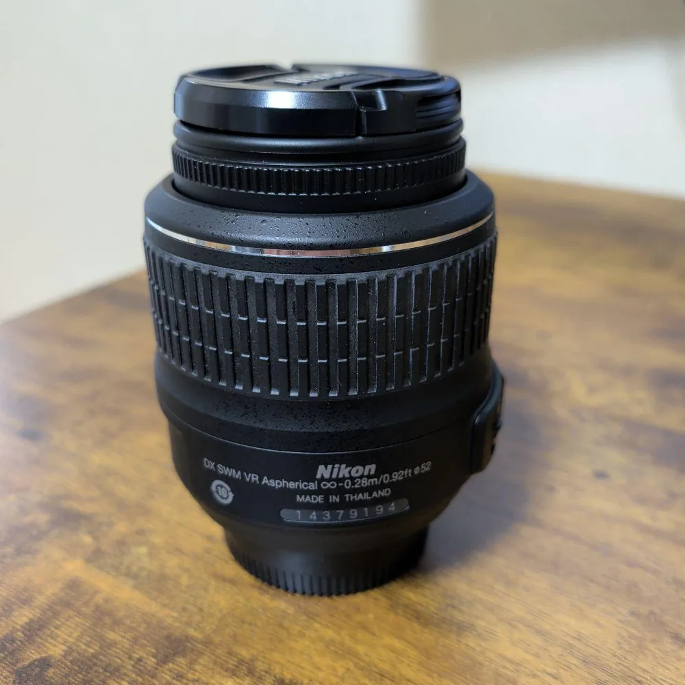 Nikon AF-S DX NIKKOR 18-55mm f/3.5-5.6G