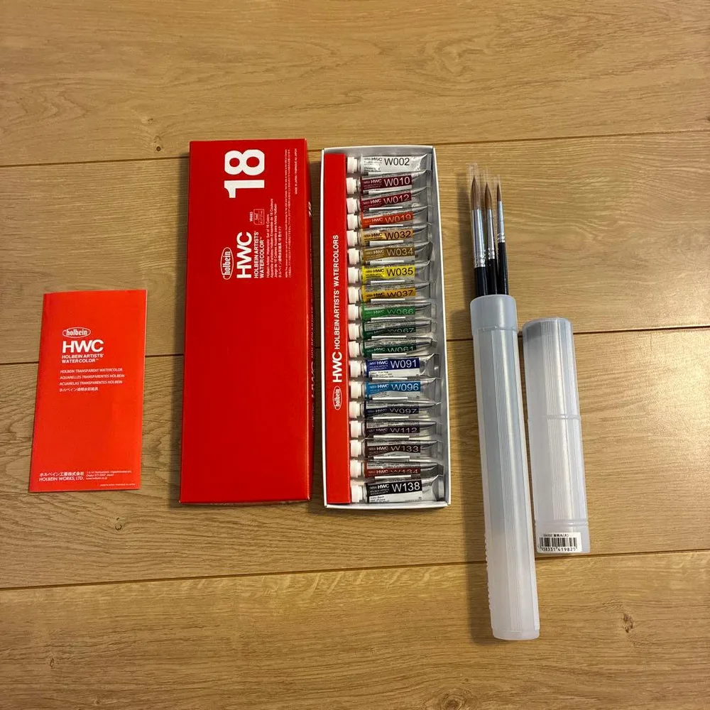 สีสีน้ำใส Holbein HWC 18 ชุดสี 3 แปรงสีน้ำพร้อมกล่อง ใหม่และไม่ได้ใช้