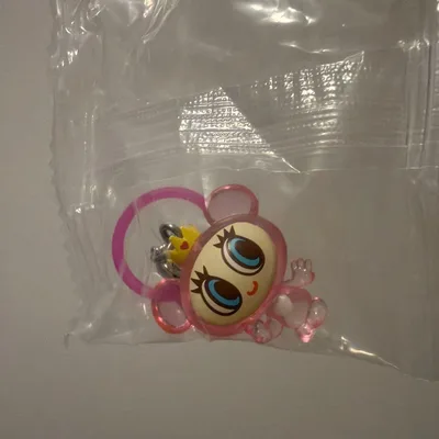ピンクのクマのキャラクター キーホルダー カプセルトイ