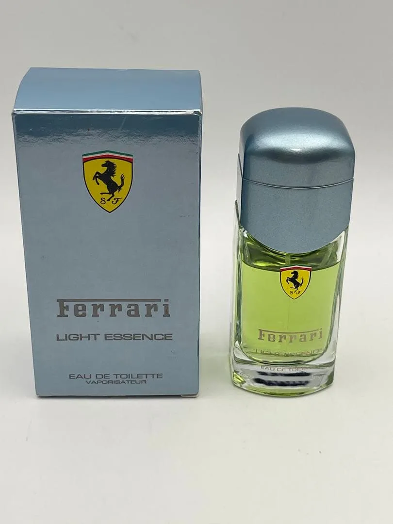フェラーリ ライトエッセンス オードトワレ 30ml