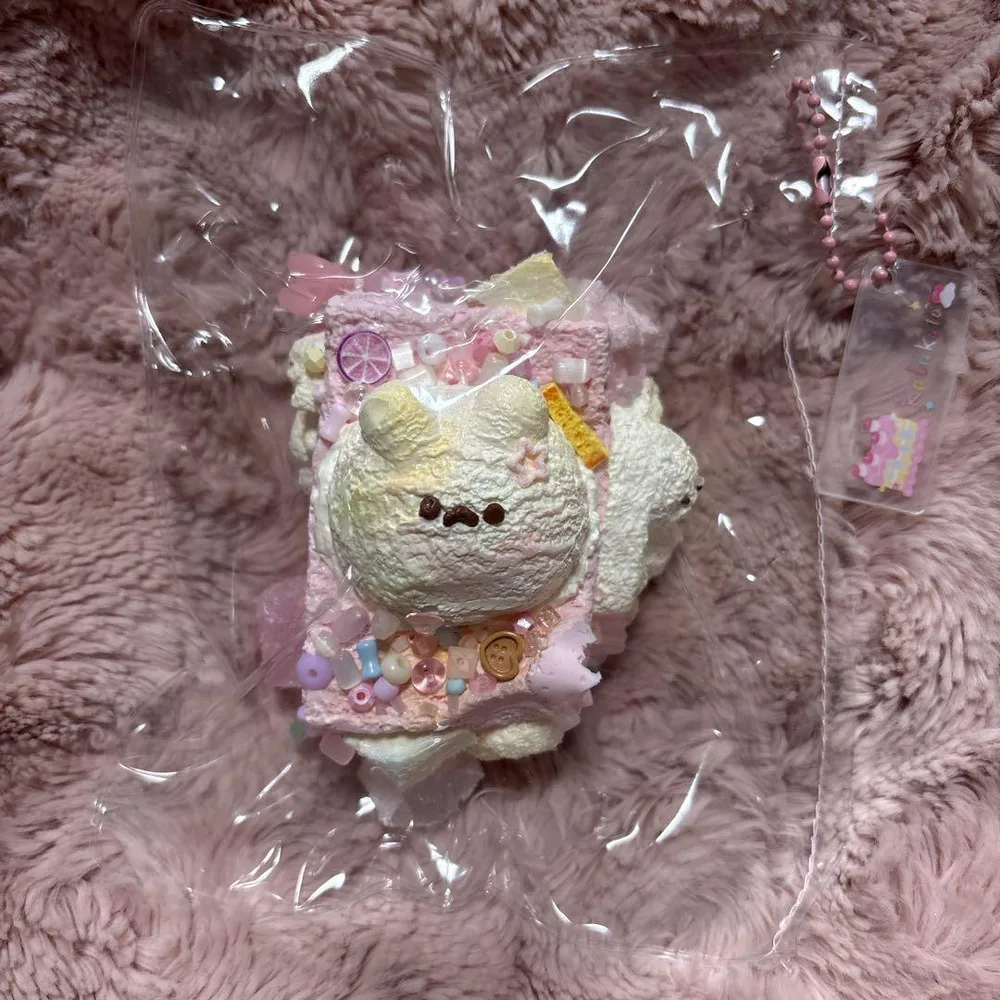 海外スクイーズ kalakala うさぎアイストースト