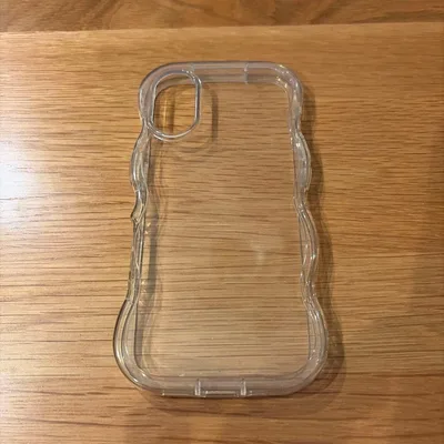 iPhone17用 クリアケース ソフト ウェーブ うねうね