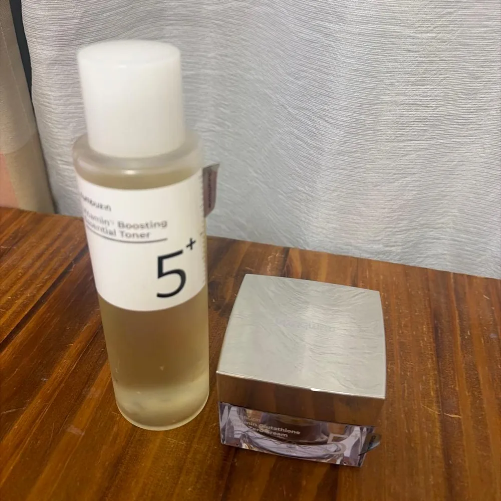 numbuzin 5番 エッセンシャルトナー クリーム