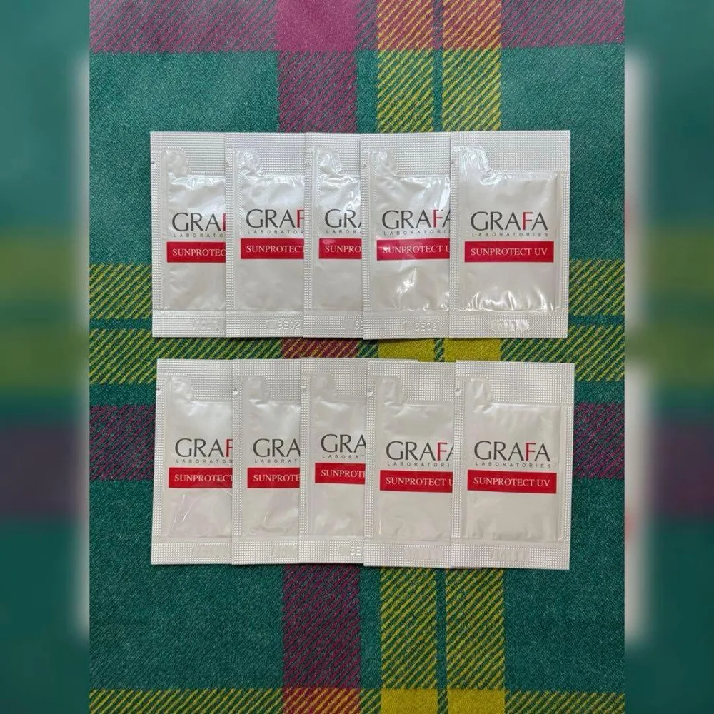 〈 ⭐️非売品サンプル / GRAFA 〉日焼け止めサンプロテクトUV 10パック