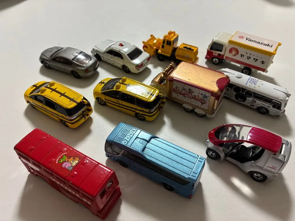 トミカ ミニカー 11台セット まとめ売り