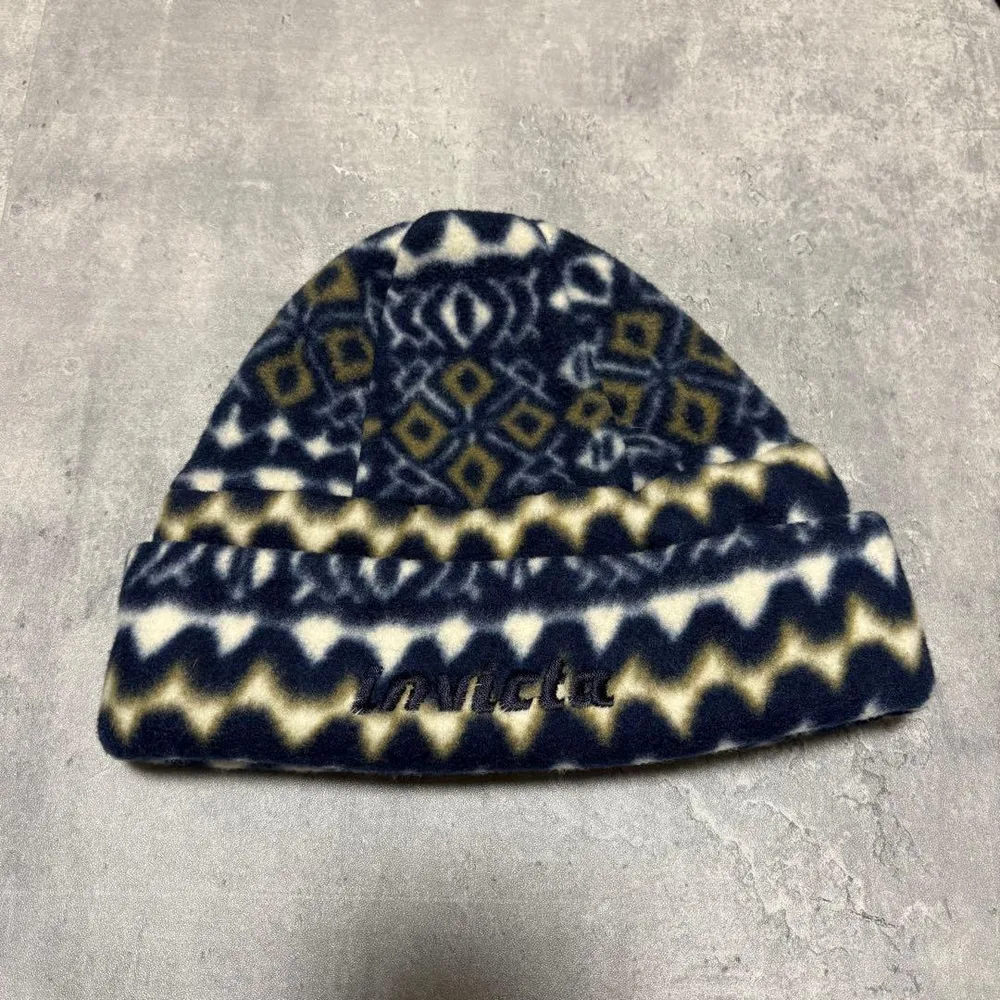 90s invicta イタリア製 ヴィンテージ ニット帽 ビーニー 刺繍