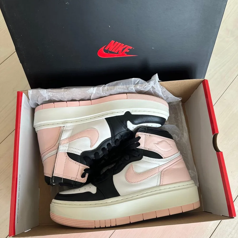 Nike Air Jordan 1 Elevate High24.5ซม