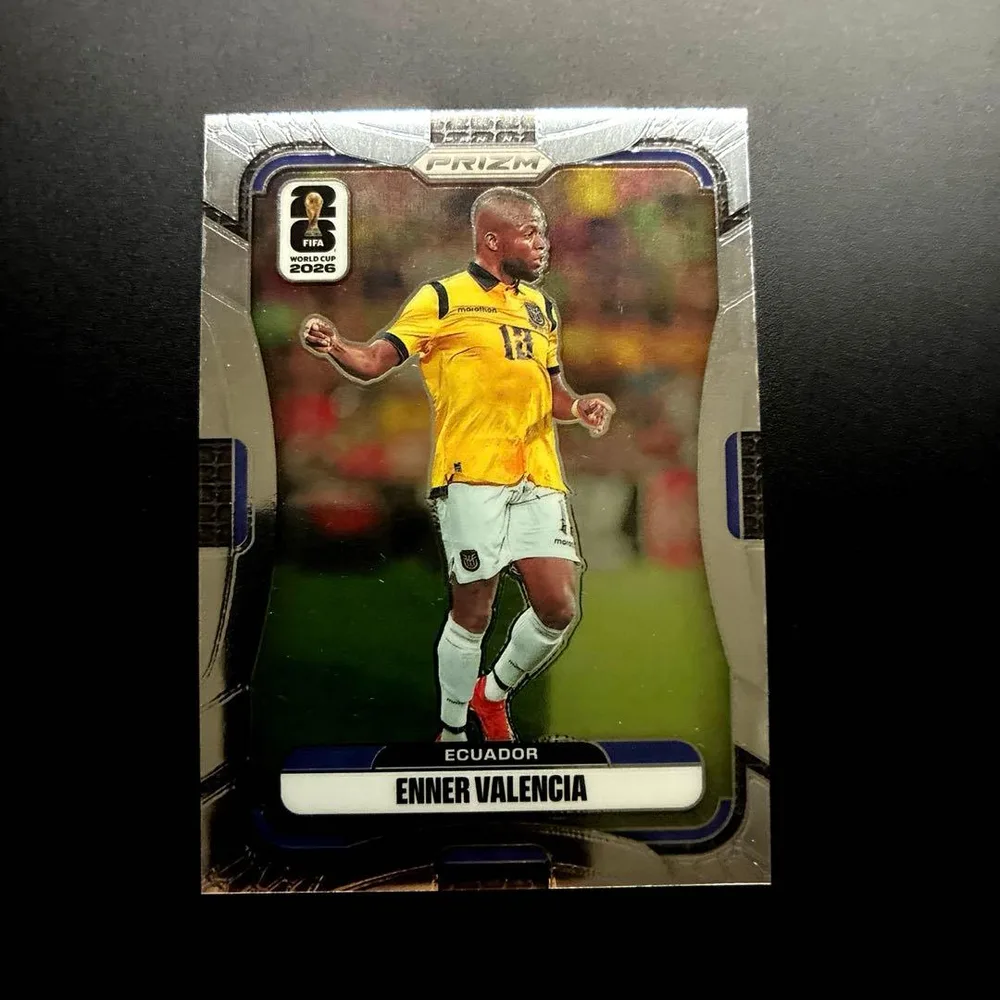 サッカーカード エネルバレンシア エクアドル代表 PANINI prizm