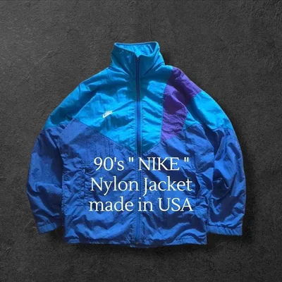 USA製 90s 白タグNIKE ナイキ ナイロンジャケット スウッシュ刺繍ロゴ