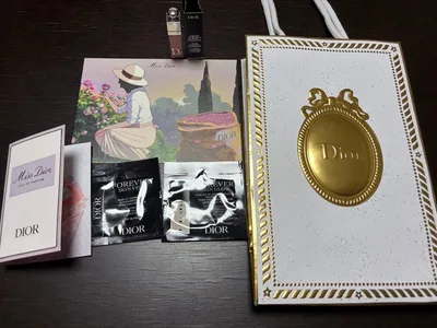 Dior ディオールホリデーショップ袋&サンプルセット