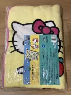 Hello Kitty ハローキティ プラチナ厶ザッカふわふわ ビッグ毛布