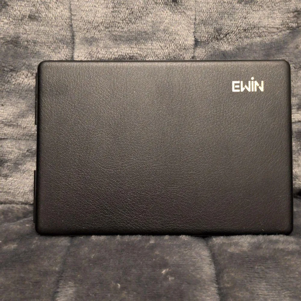 EWIN 折りたたみ式 Bluetooth キーボード