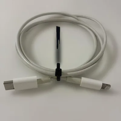 USB-C to Lightning ケーブル