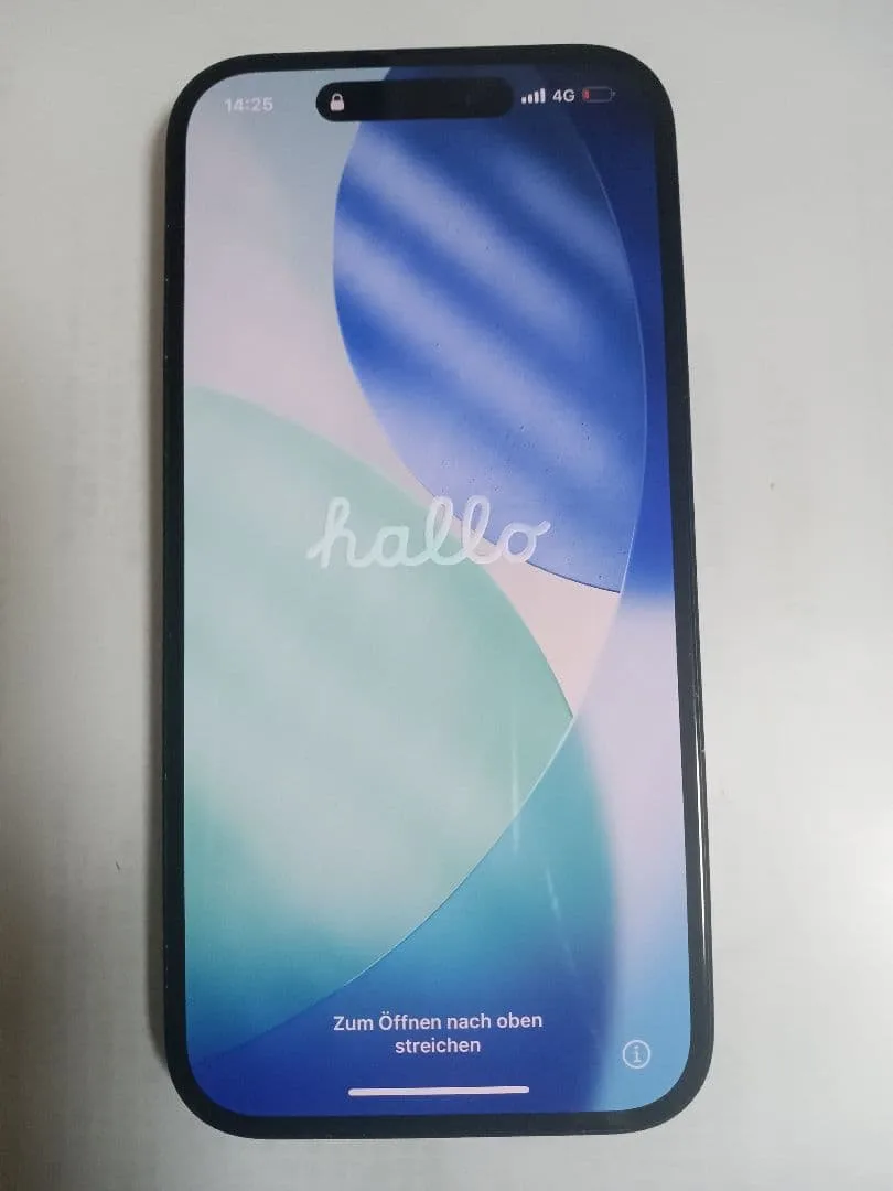 【超美品】 iPhone 15 本体 SIMフリー Black ブラック