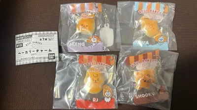 BT21 BAKERY ベーカリーチャーム 4個セット ガチャ