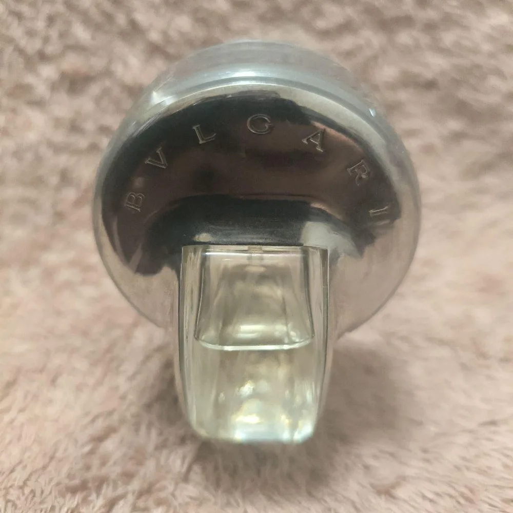 BVLGARI ブルガリ オムニア クリスタン オードトワレ 香水 40ml