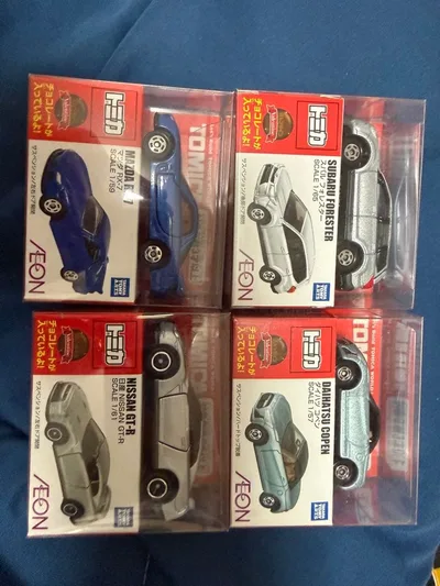 トミカ AEON バレンタイン仕様 4台セット